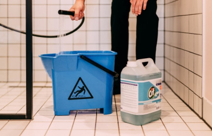 Koncentruotas valiklis: kas tai, kaip naudoti ir kodėl jis veiksmingesnis?